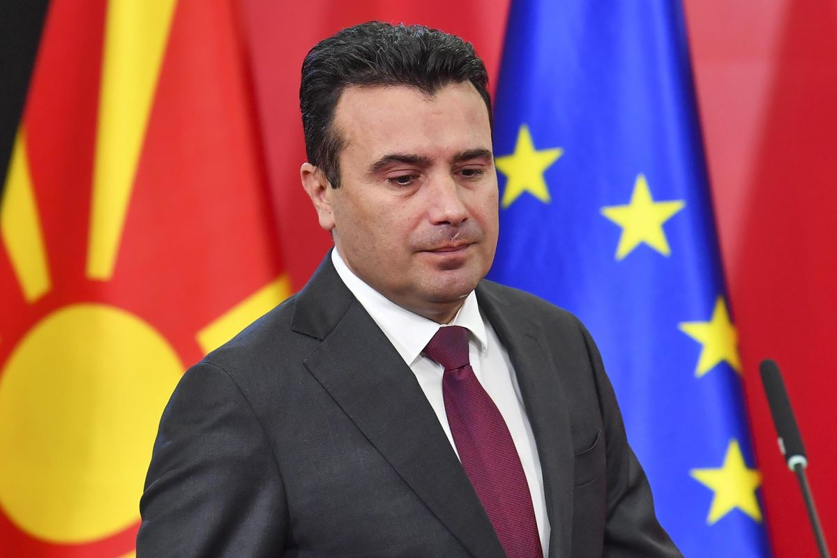 In Macedonia si dimette il premier Zaev. Sotto la pressione dell'Ue e delle inchieste per corruzione