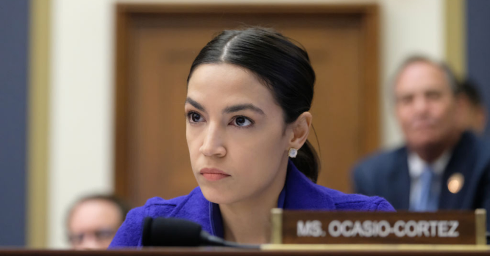 Read Alexandria Ocasio Cortez Tweets Her Surprise At The Sheer