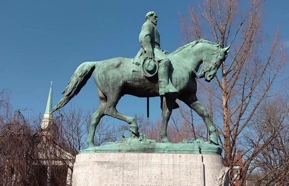 Robert E. Lee's Descendants Weigh In On Charlottesville