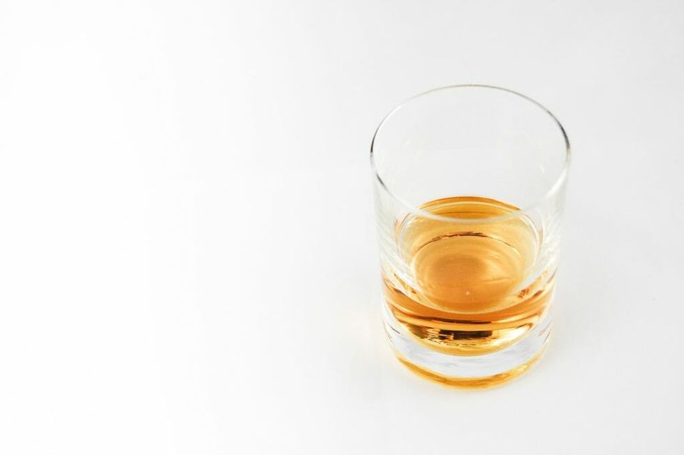 There’s a Right Way to Drink Whiskey, According to Science