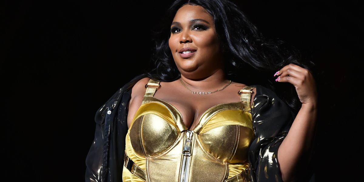 Lizzo's Lakers Outfit Sparks Debate Over Fatphobic Double Standards