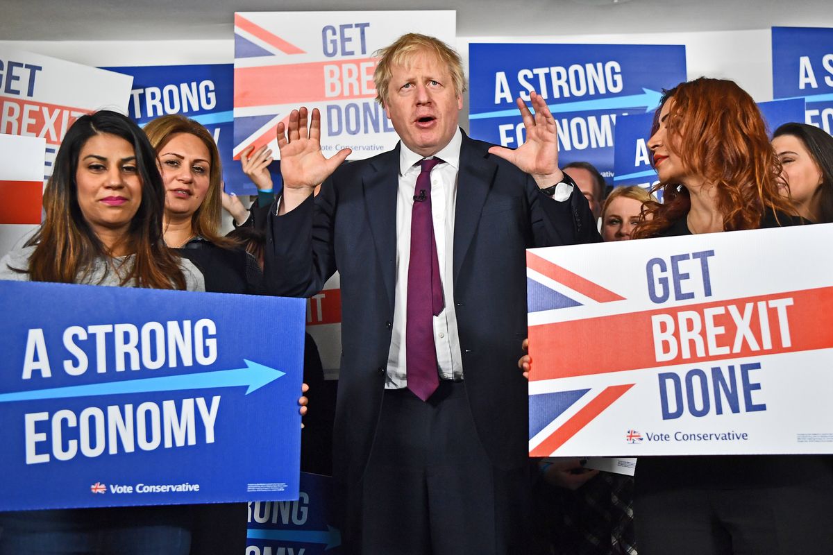 Boris chiede pieni poteri agli inglesi per il divorzio finale da Bruxelles
