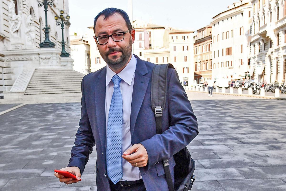 Il giudice di Taranto «licenzia» 3.500 operai