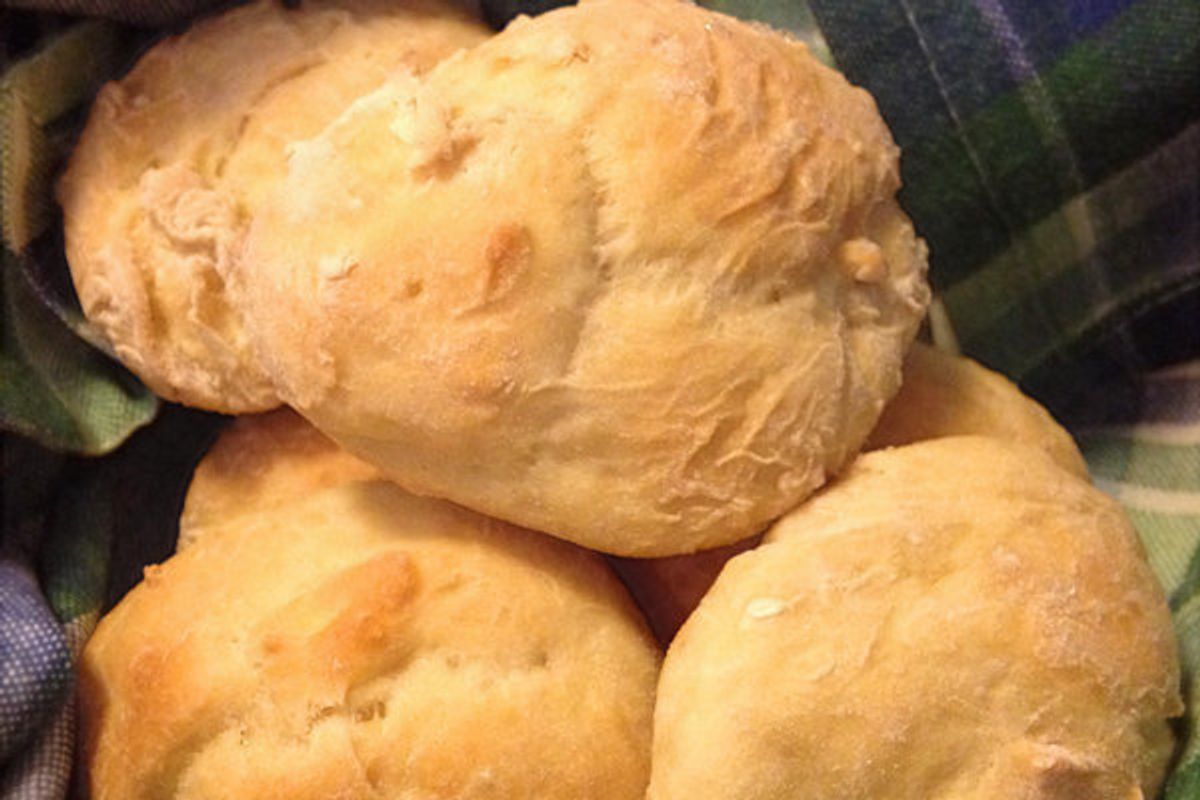 You Want Rolls For Thanksgiving, We've Got What You Knead (GET IT?)