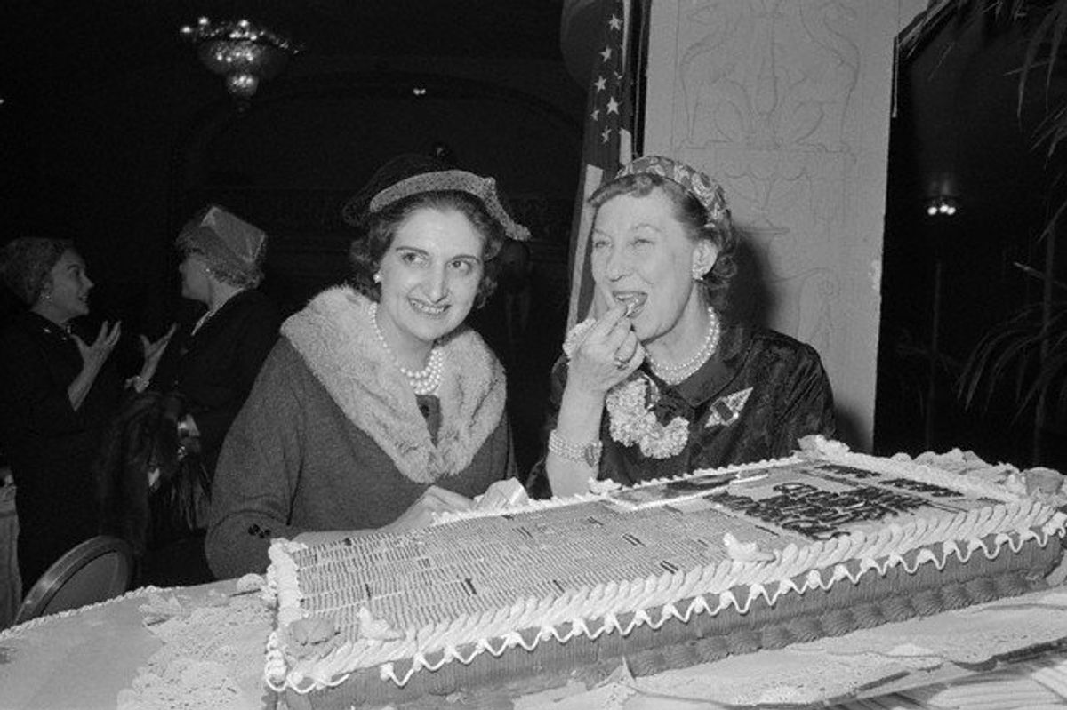 Mamie Eisenhower Won The Cold War With This Lesbian-Soviet Hockey Rink Made Of Jello!