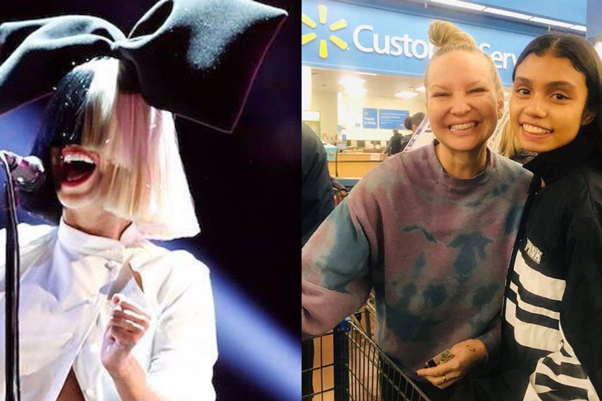 Sia lied about her identity, then paid for the groceries of everyone at a Walmart