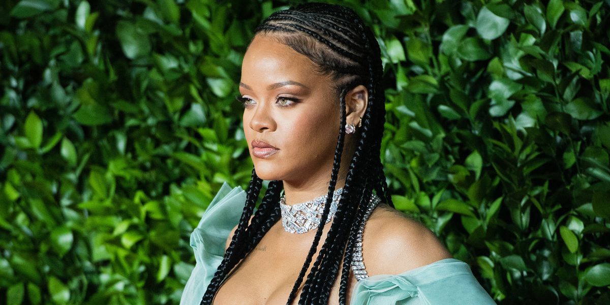 Rihanna Teases Fans About the 'R9' Release