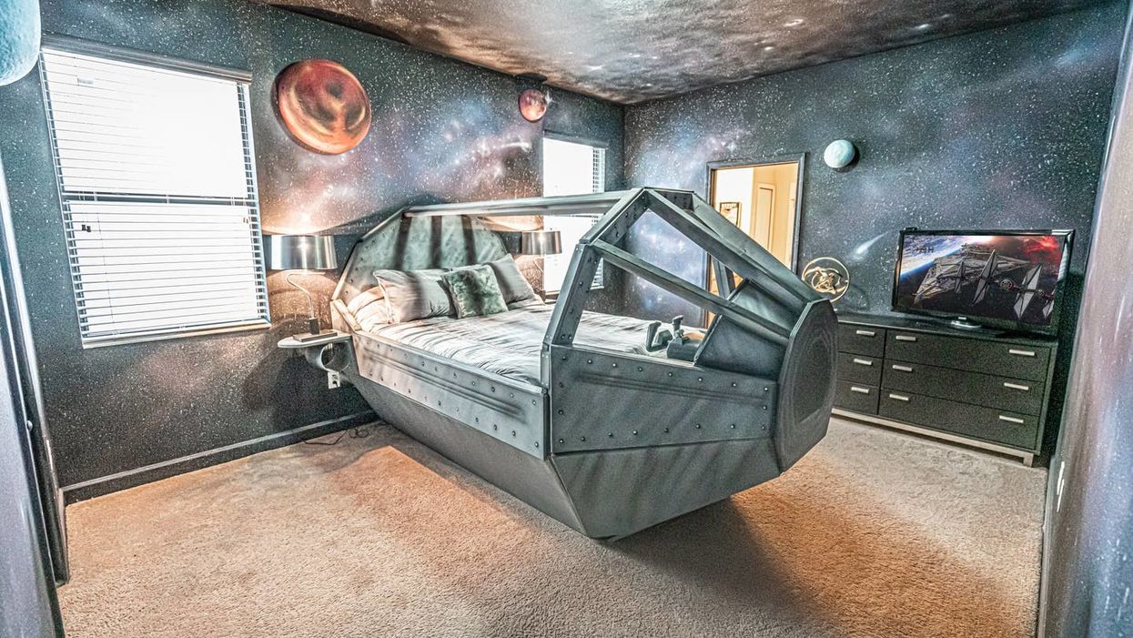 Spend the night in a galaxy far, far away at this 'Star Wars'-themed Airbnb in Florida