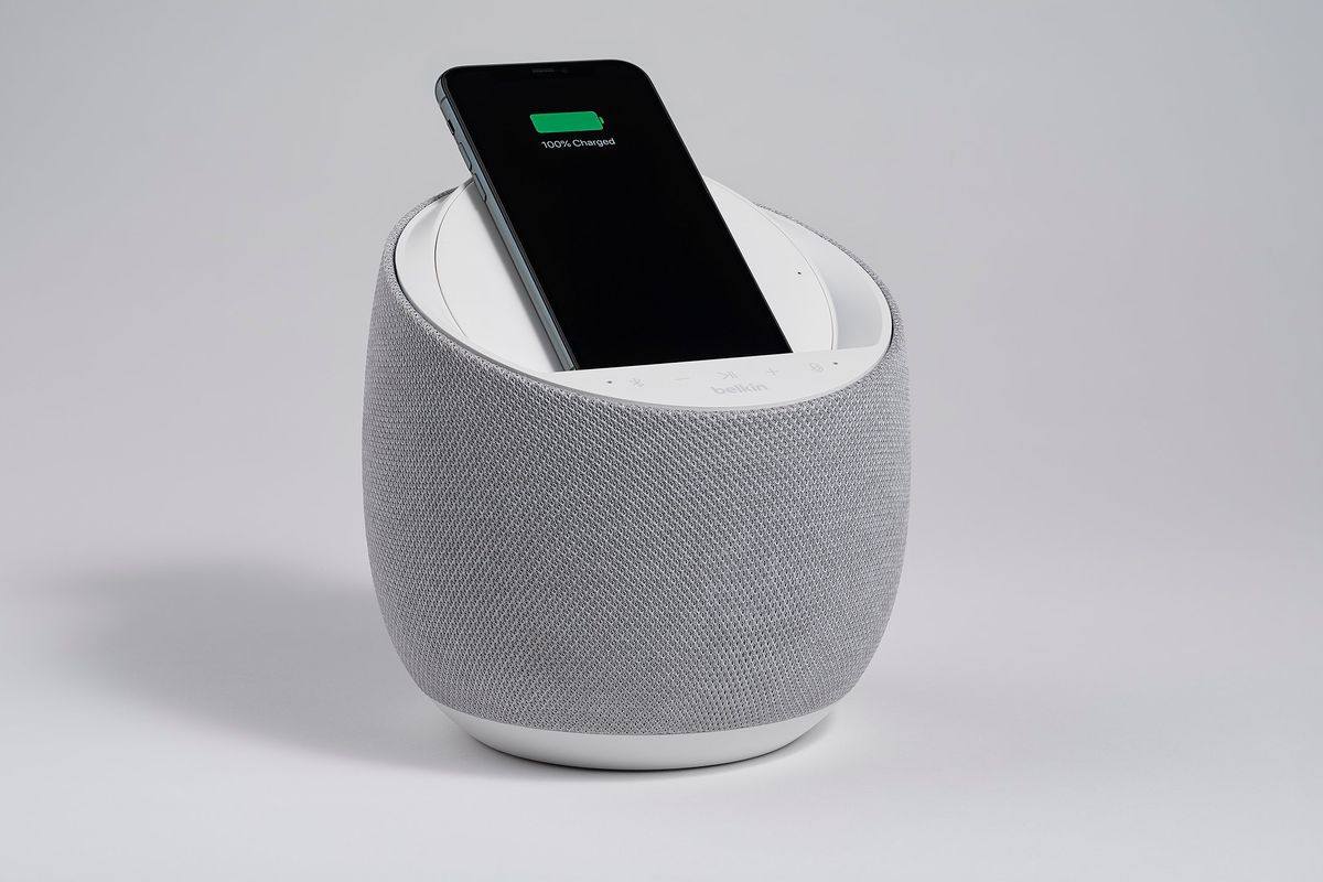 Belkin Soundform Elite smart speaker and wireless charger