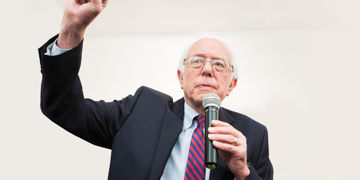 Why Everyone Is Thirst Trapping For Bernie Sanders