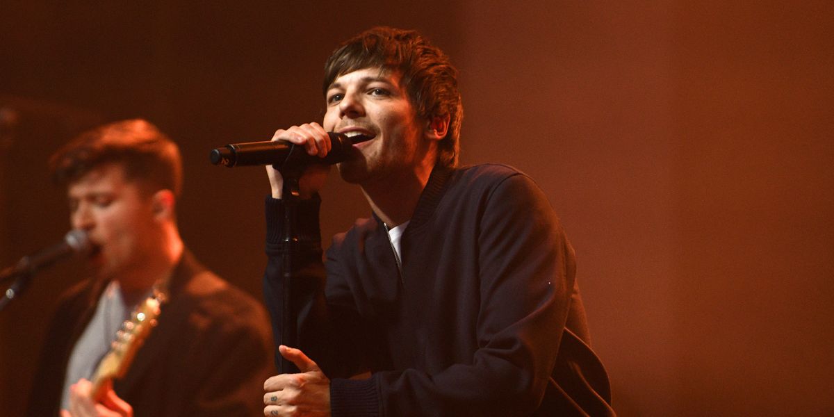Louis Tomlinson Isn't Beefing With the One Direction Boys