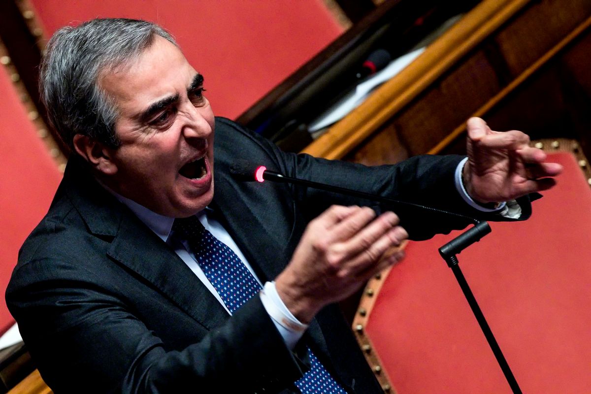 Maurizio Gasparri: «L’unico atto da responsabili è far cadere questo governo»