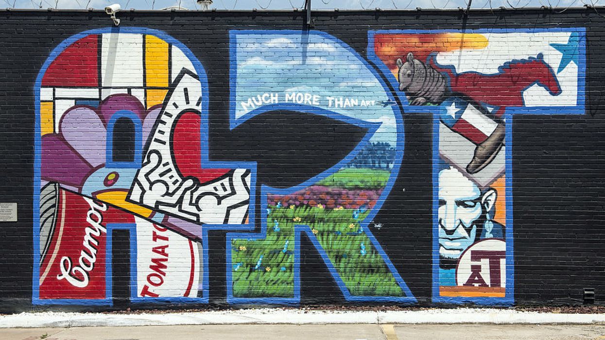 Take a tour of eye-popping Southern murals from your car