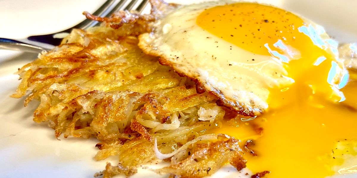 How to Make Hash Browns (crispy, buttery hash browns recipe) My