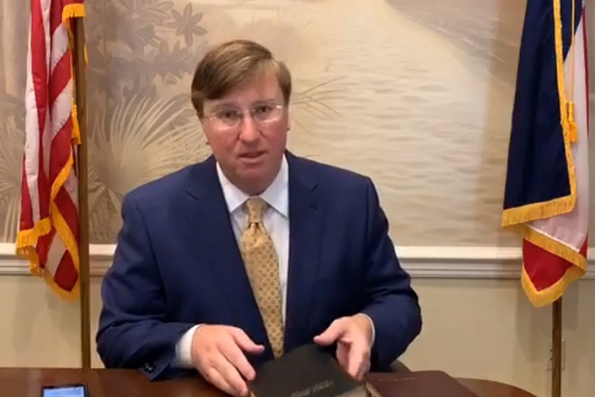 Dumbass Mississippi Governor Gonna Cure Coronavirus With BIBLE