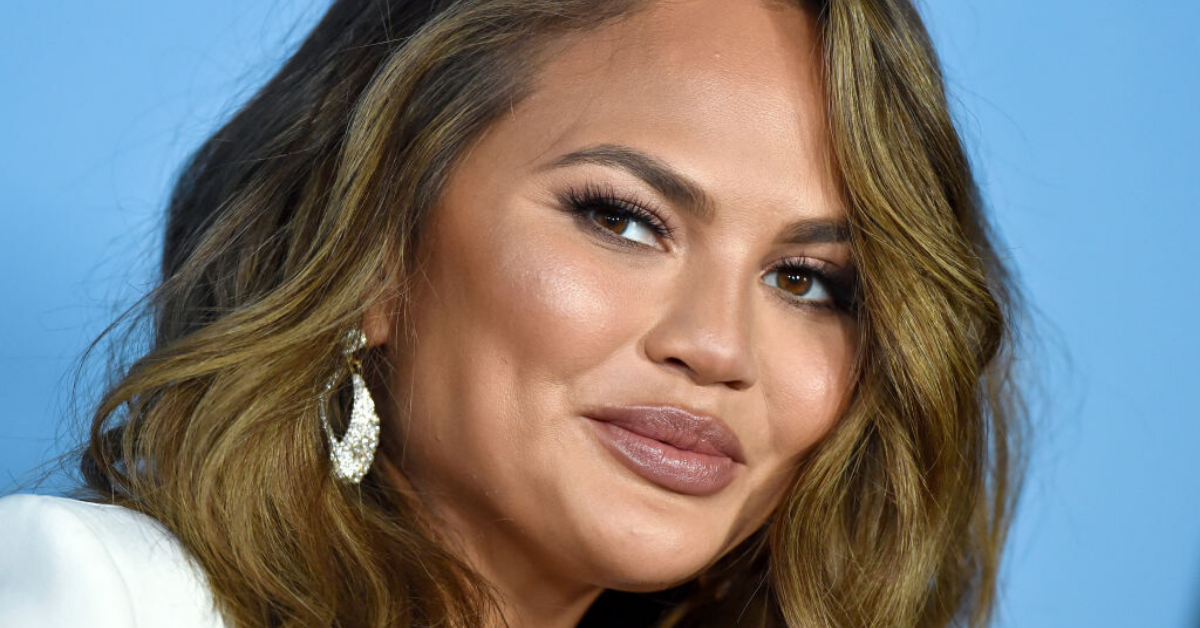 Chrissy Teigen Shuts Down Body-Shaming Trolls With Positivity After Being Criticized For 'Thirst Trap' Video