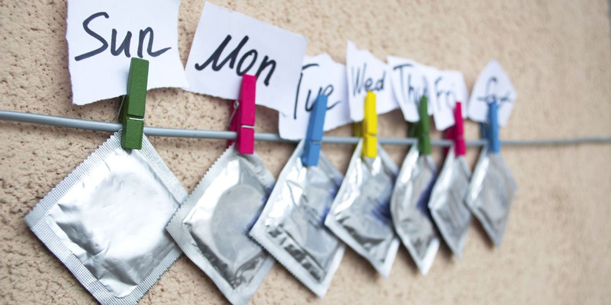 10 Things You Should DEFINITELY Know About Condoms