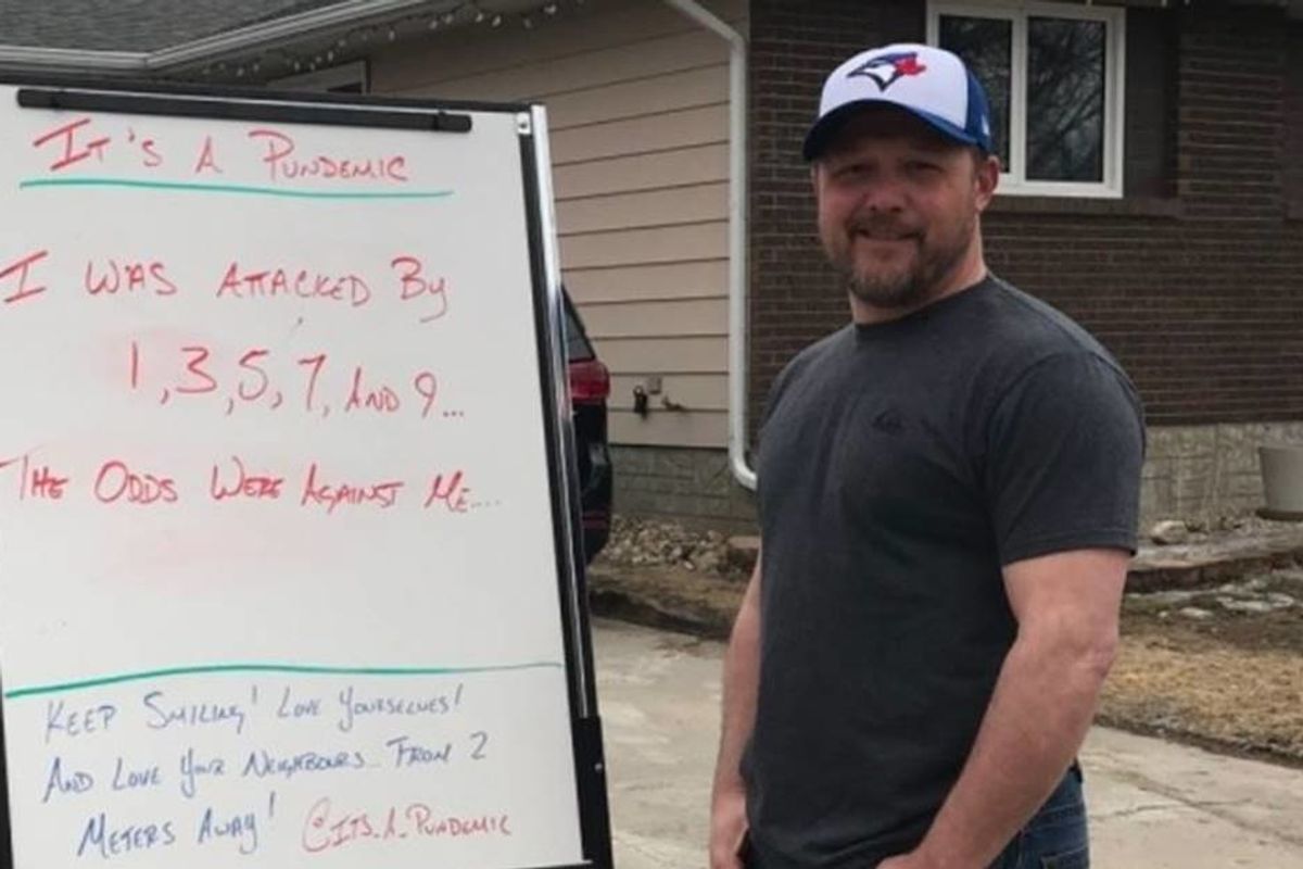 Every day this father of two posts ridiculous dad jokes on a whiteboard in his driveway
