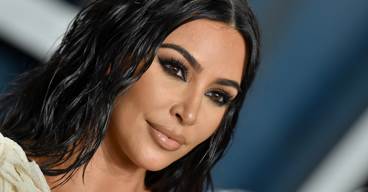 Fans Are Roasting Kim Kardashian After They Spotted An Epic Photoshop Fail In Her Latest Instagram Post