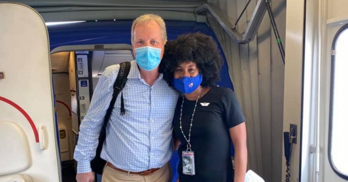 Black Flight Attendant Has Emotional Conversation About Race With Passenger Who Turns Out To Be Airline CEO