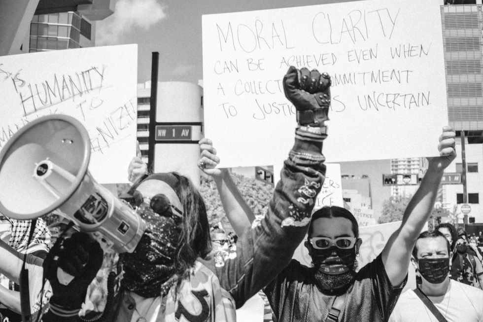 Books, Podcasts, Movies, And TV Shows To Help Educate Yourself On The #BlackLivesMatter Movement