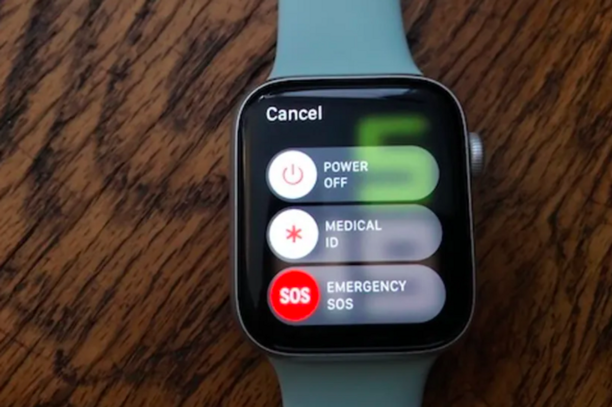 Apple Watch 5 emergency services