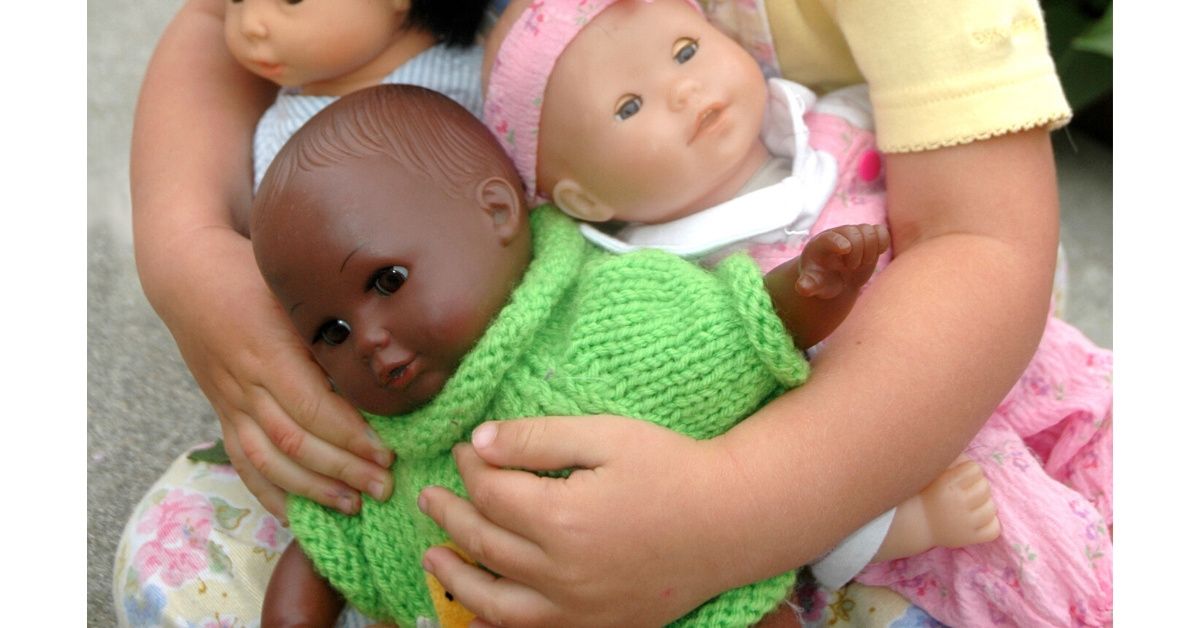 Mom Accused Of Whitewashing After Letting Her Daughter Buy A Black Doll That Resembles Her Best Friend