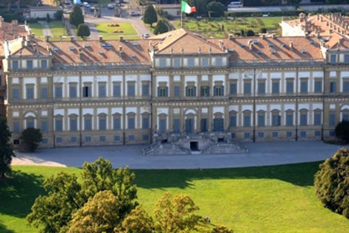 La quercia che da 150 anni veglia su Monza