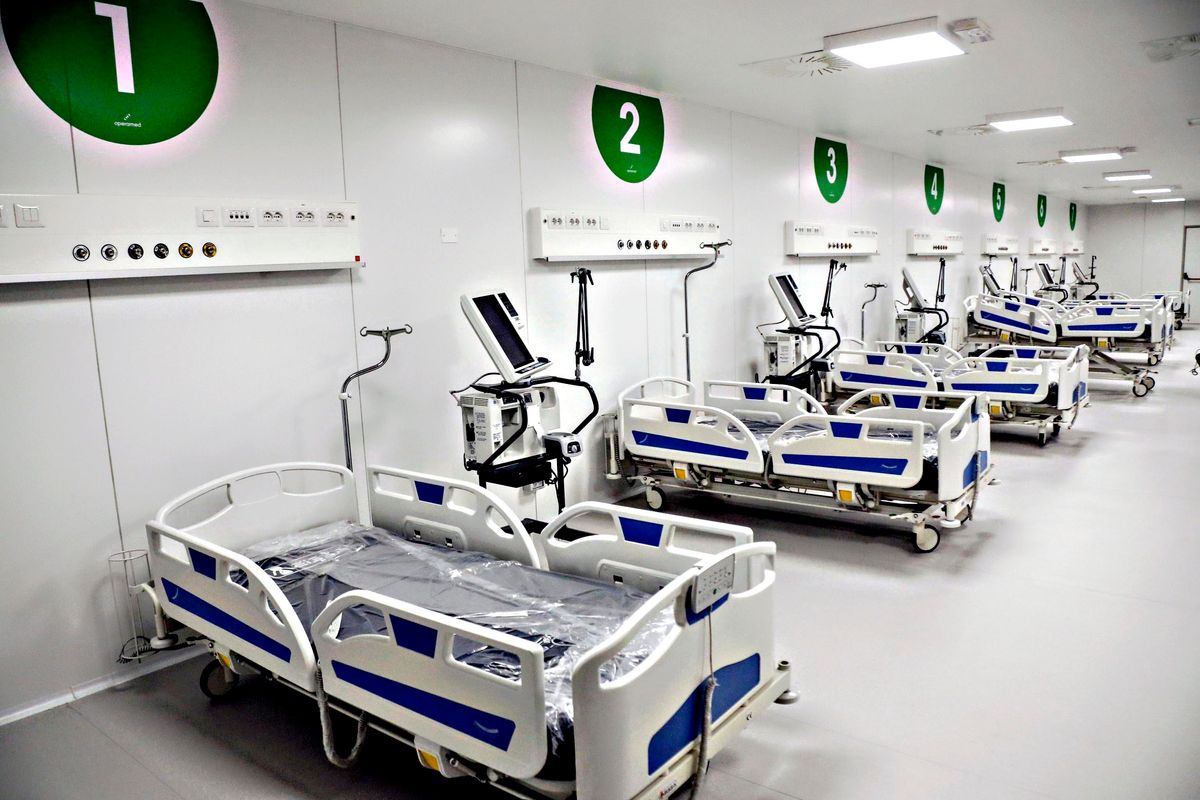 Il Pd critica l’ospedale in Fiera, ma lo copia