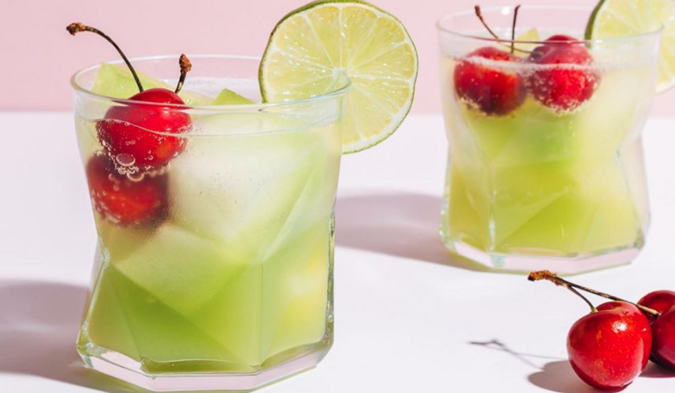 These 11 Refreshing Cocktails Are Bound To Replace Your Old Go-To This Summer