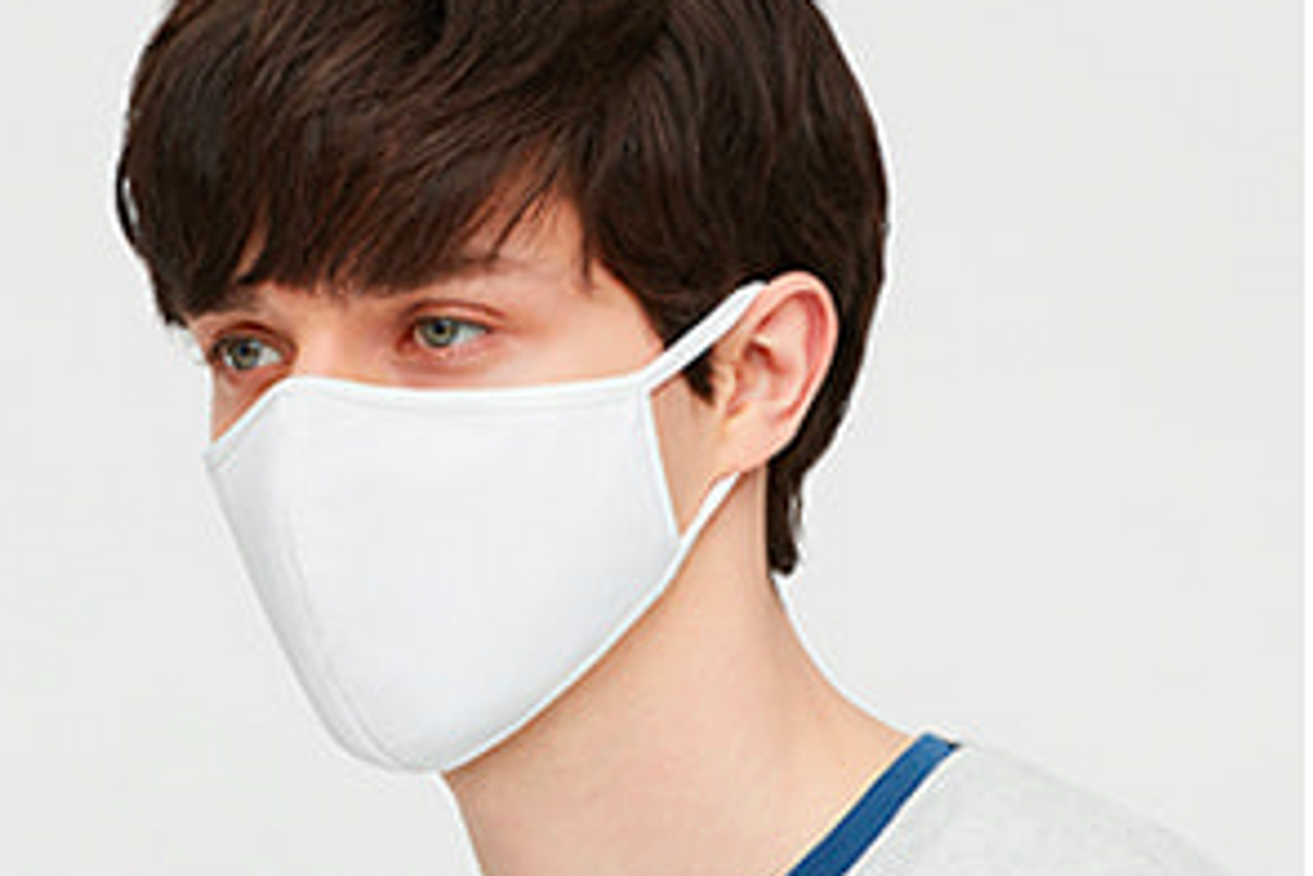 Uniqlo Airism mask