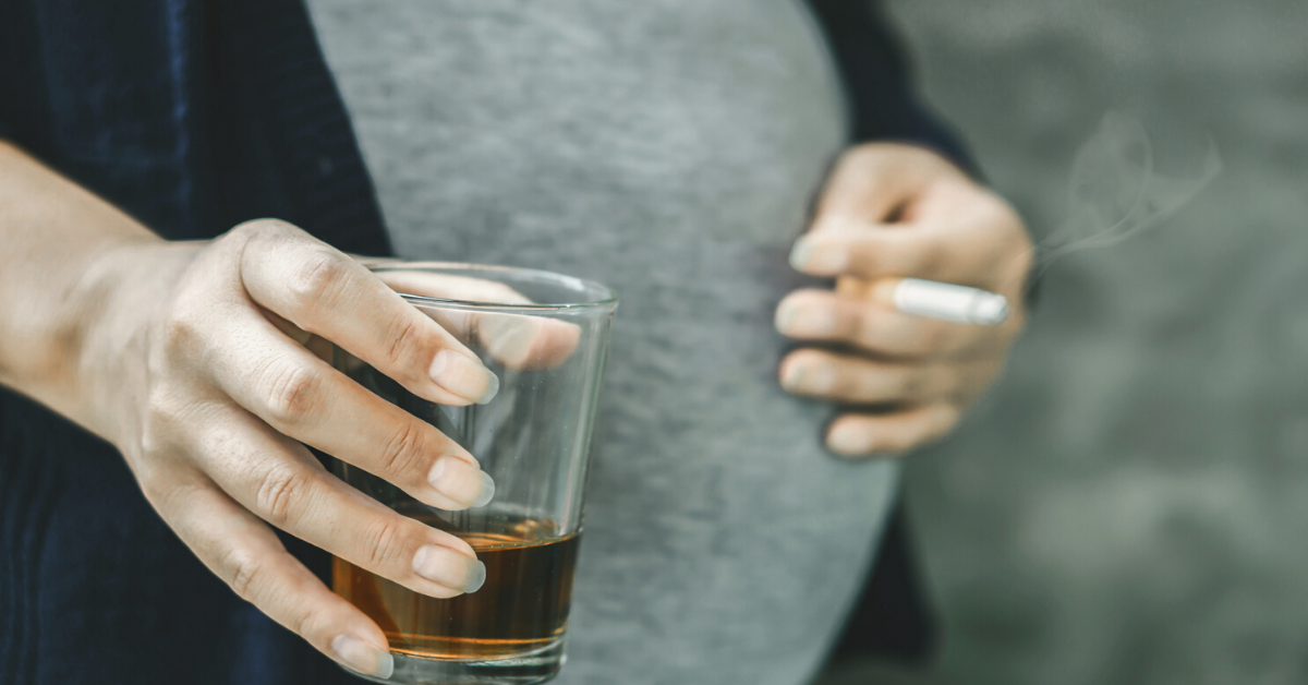 Dad-To-Be Furious After Finding Out His Pregnant Girlfriend Has Secretly Been Drinking Alcohol Throughout Her Pregnancy