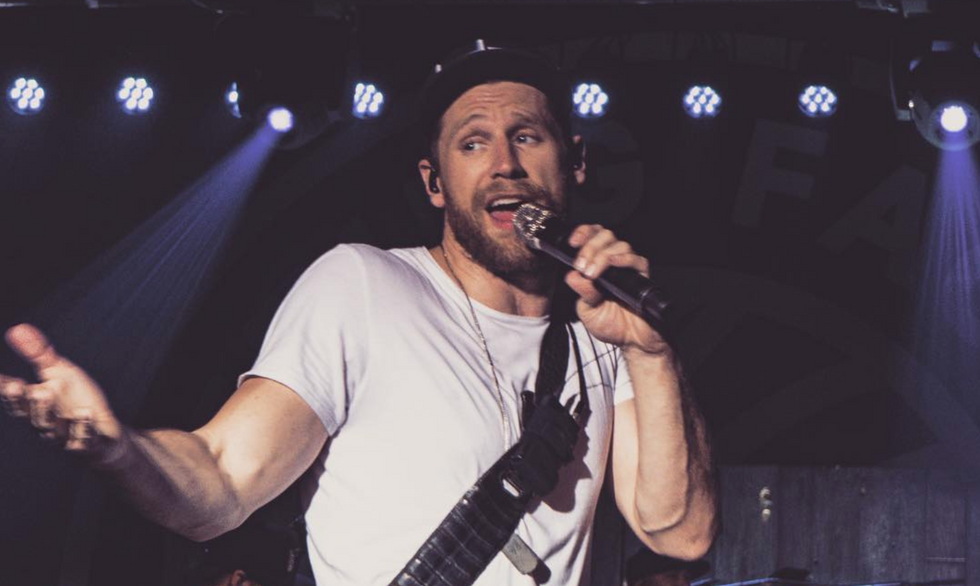 Victoria F’s Ex Chase Rice Just Held A PACKED Concert In The Middle Of A Pandemic, And It Was Not For The Right Reasons