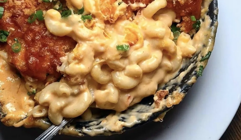 Carb And Cheese Lovers, Unite — These Are The Best Mac And Cheese Recipes On The Internet