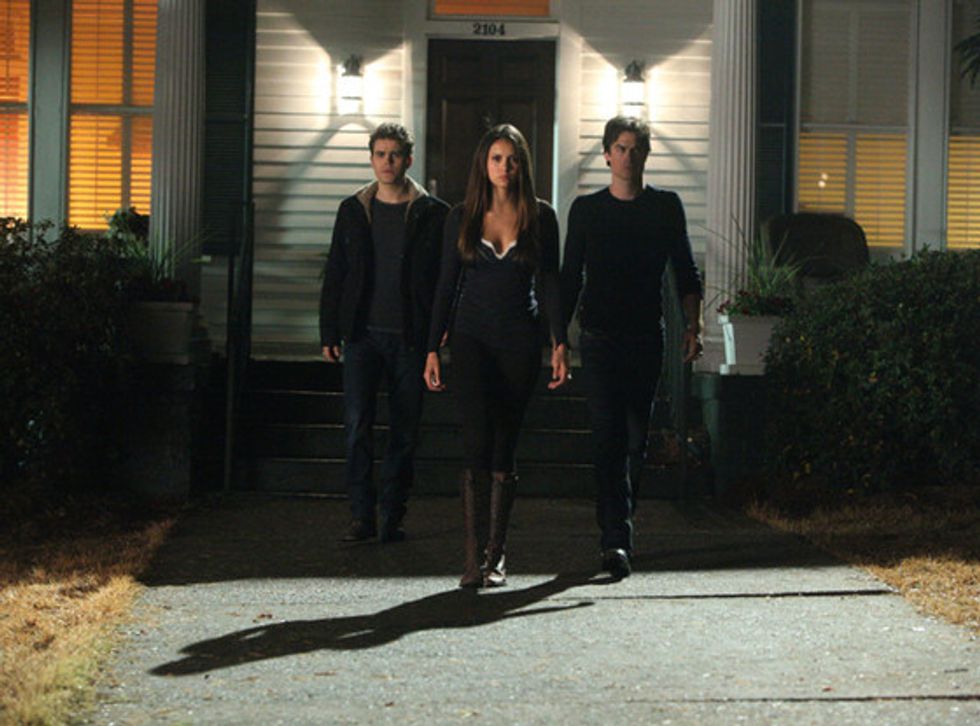 5 Signs You're DEFINITELY A Vampire According To Vampire Diaries