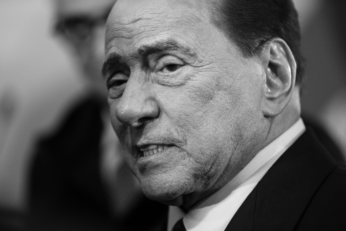 Berlusconi: «Il governo di unità nazionale è impossibile»