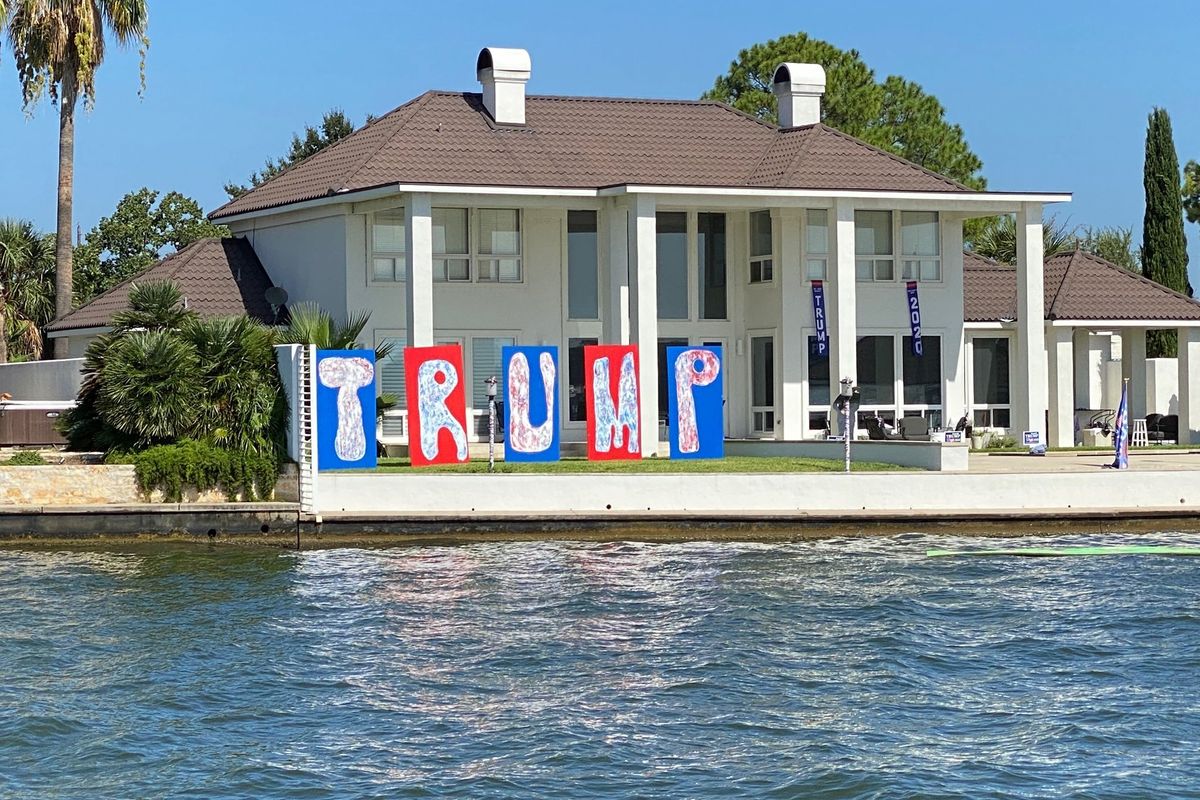 Several boats sink during pro-Trump parade on Austin's Lake Travis