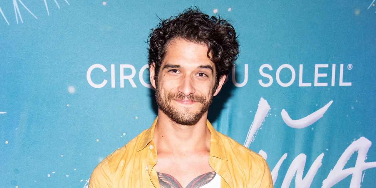 Tyler Posey Joins OnlyFans With a Nude Guitar Serenade