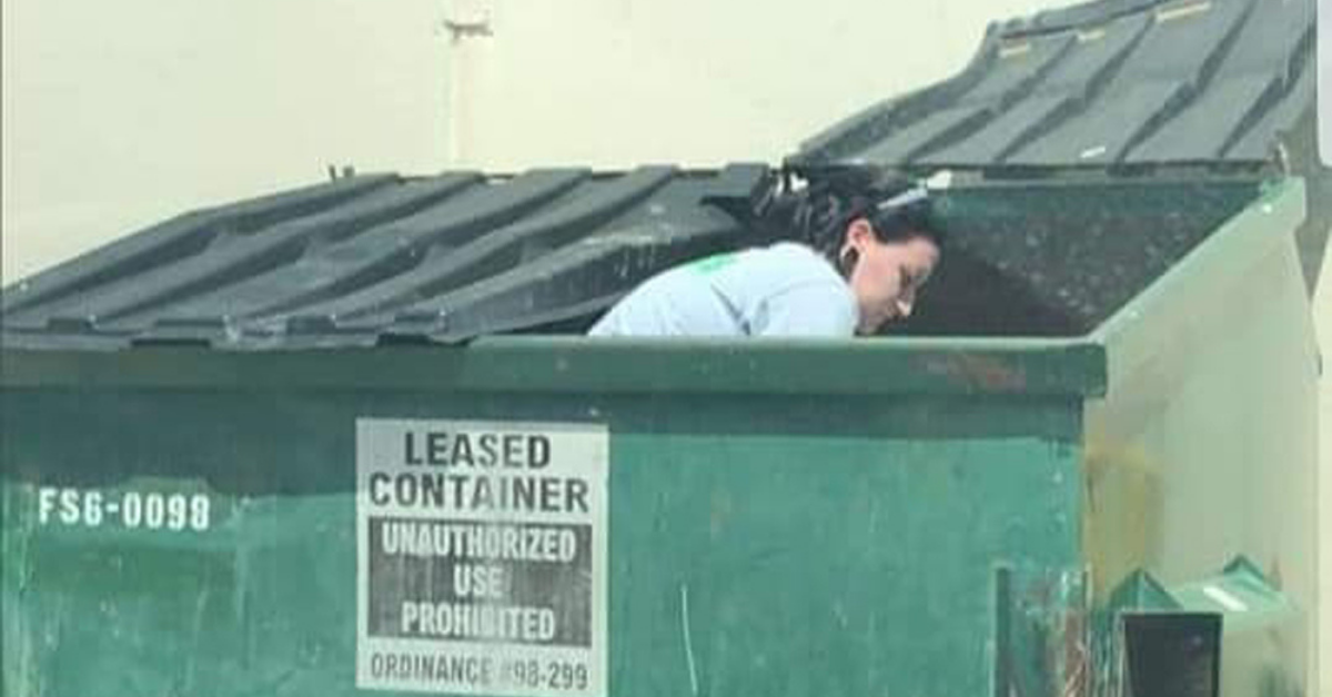 Dumpster-Diving Texas Mom Earns Up To $2,500 A Month By Selling People's Discarded Trash