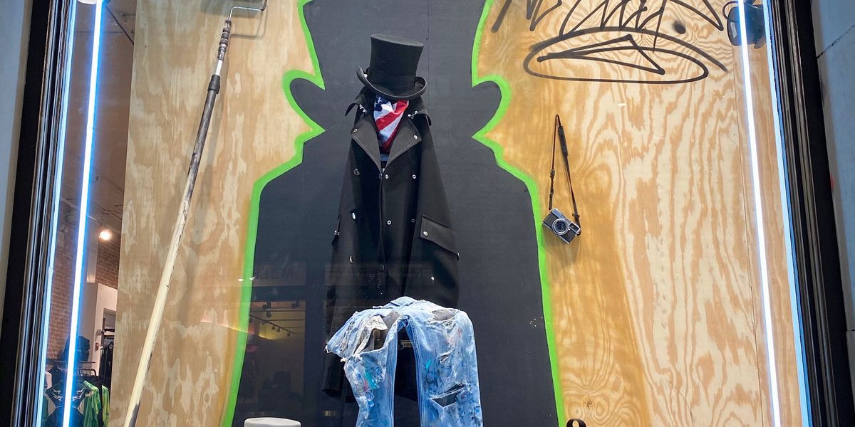 A New York Graffiti Artist Completely Transformed This Diesel Storefront