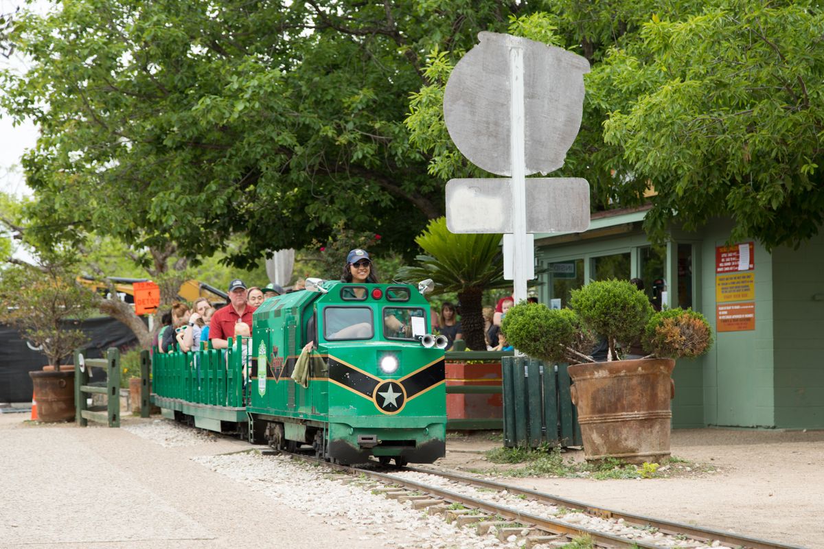 Zilker train on track again: Austin gets on board to improve a family park favorite