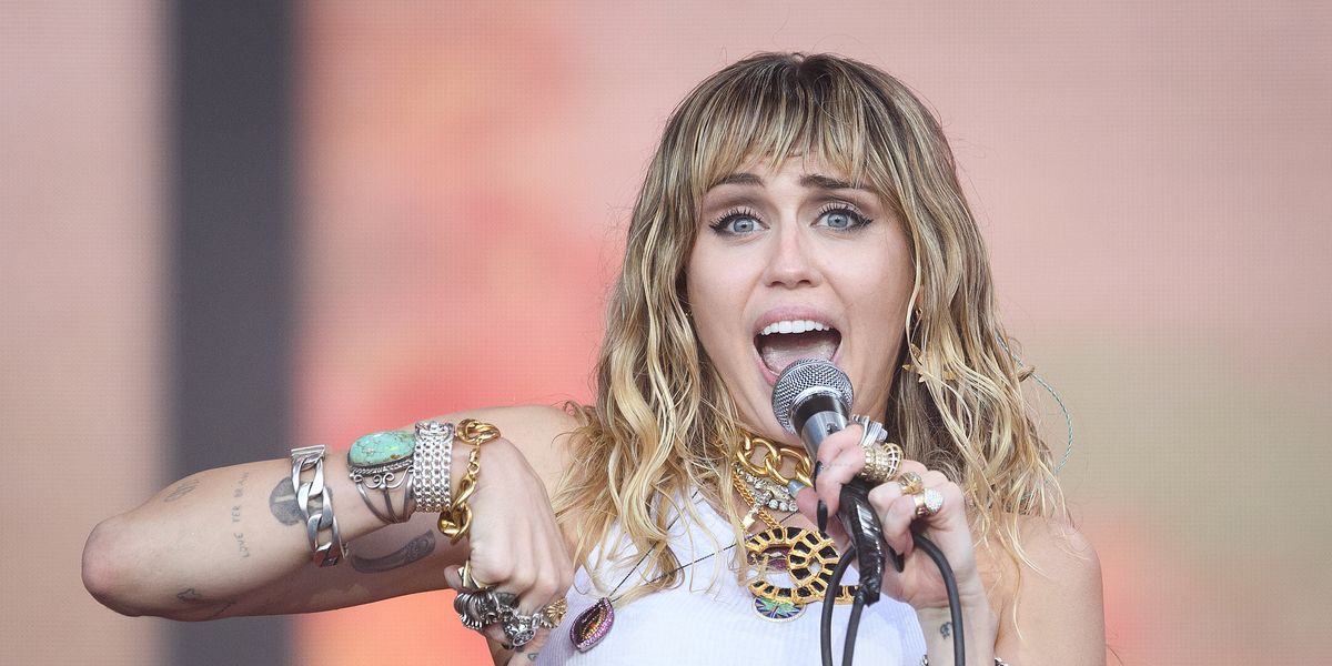 Miley Cyrus Was 'Chased Down' By a UFO