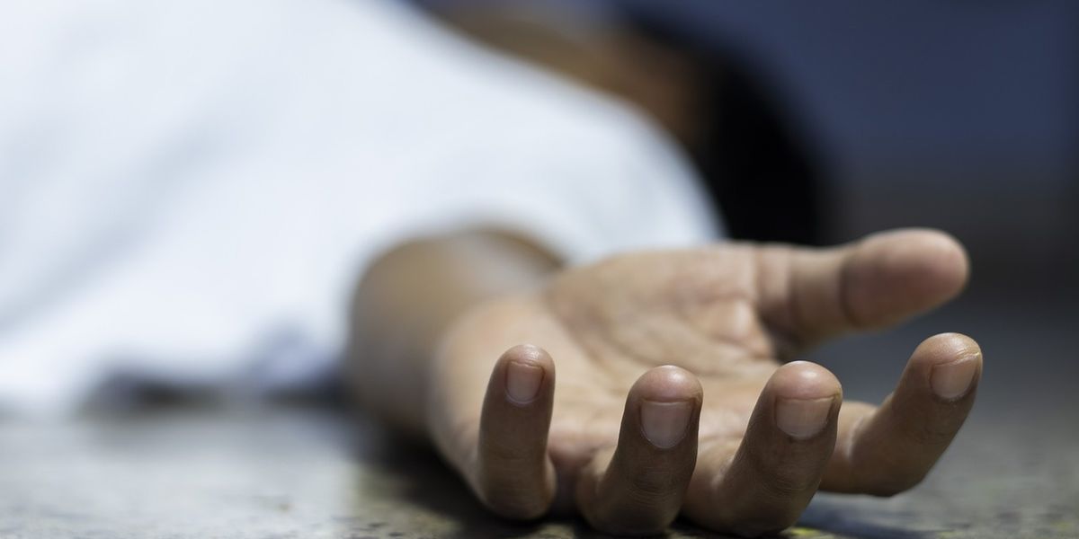 People Who've Stumbled Upon A Dead Body Share Their Story