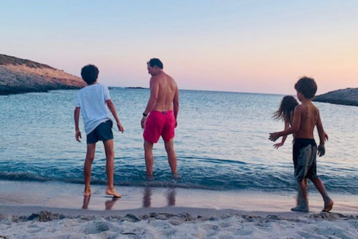 Matthew McConaughey featured on the cover of People Magazine… in a photo taken by his kids