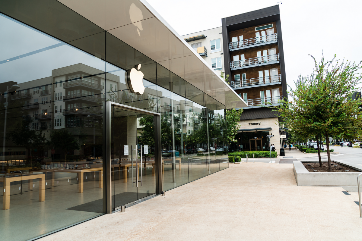 Your new iPhone 12 could ship from one of two Austin Apple stores under new plans
