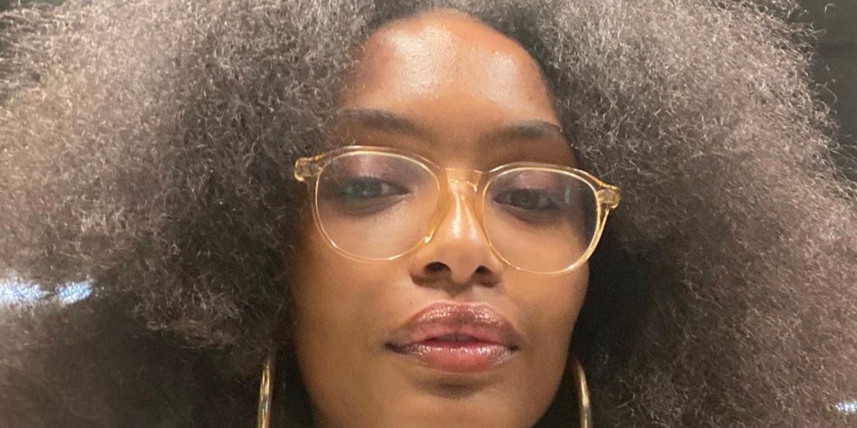Yara Shahidi Admits To Struggling With Confidence & Needing To Be Affirmed Daily