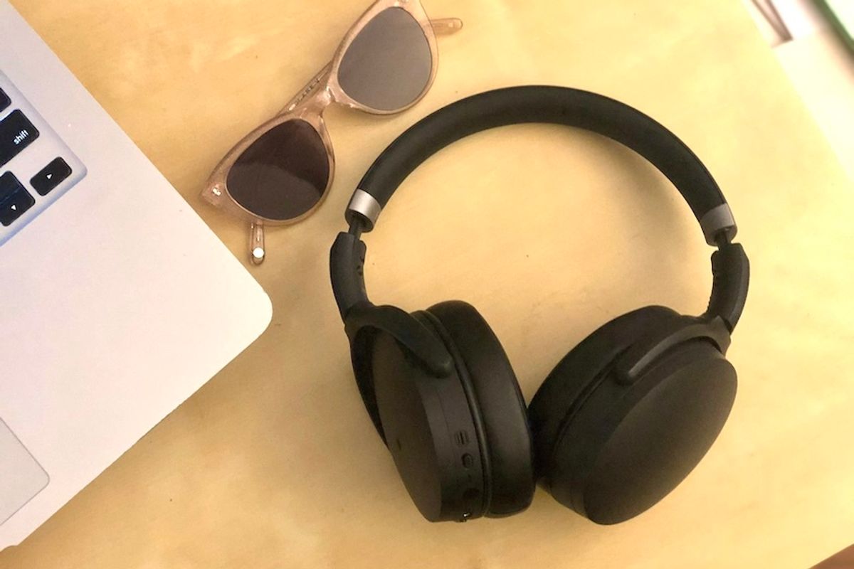 Sennheiser HD 450BT wireless headphones