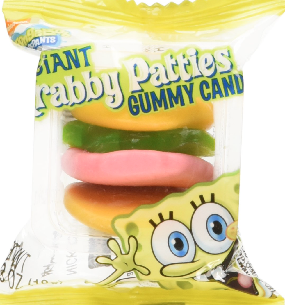 25 Snacks 2000s Kids Traded in the School Cafeteria