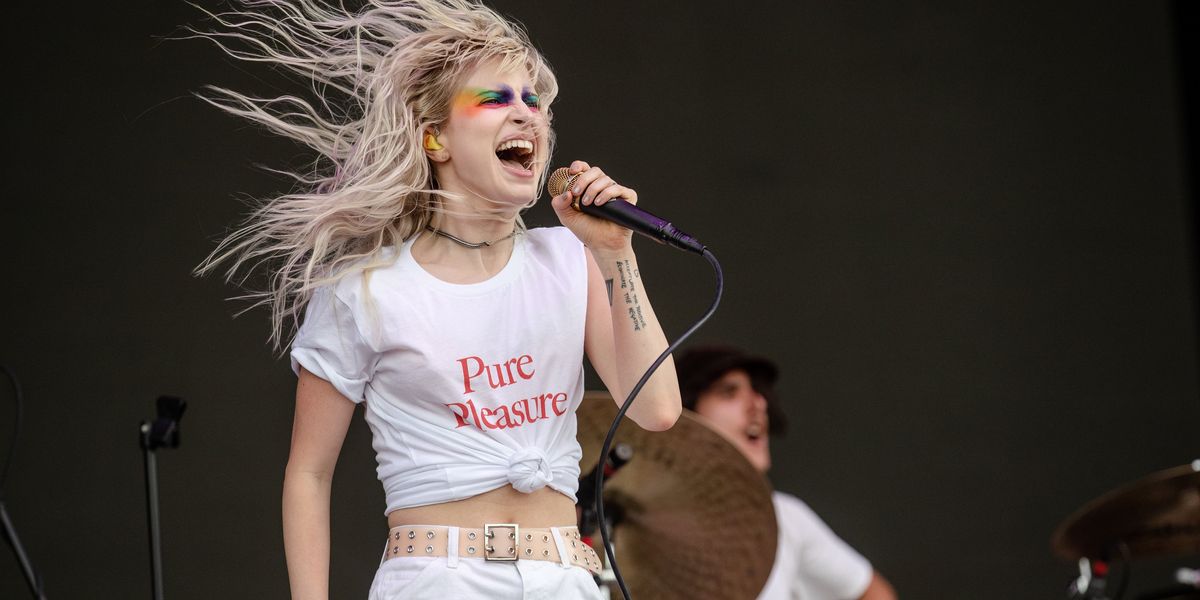 Hayley Williams Speaks Out Against Former Paramore Guitarist