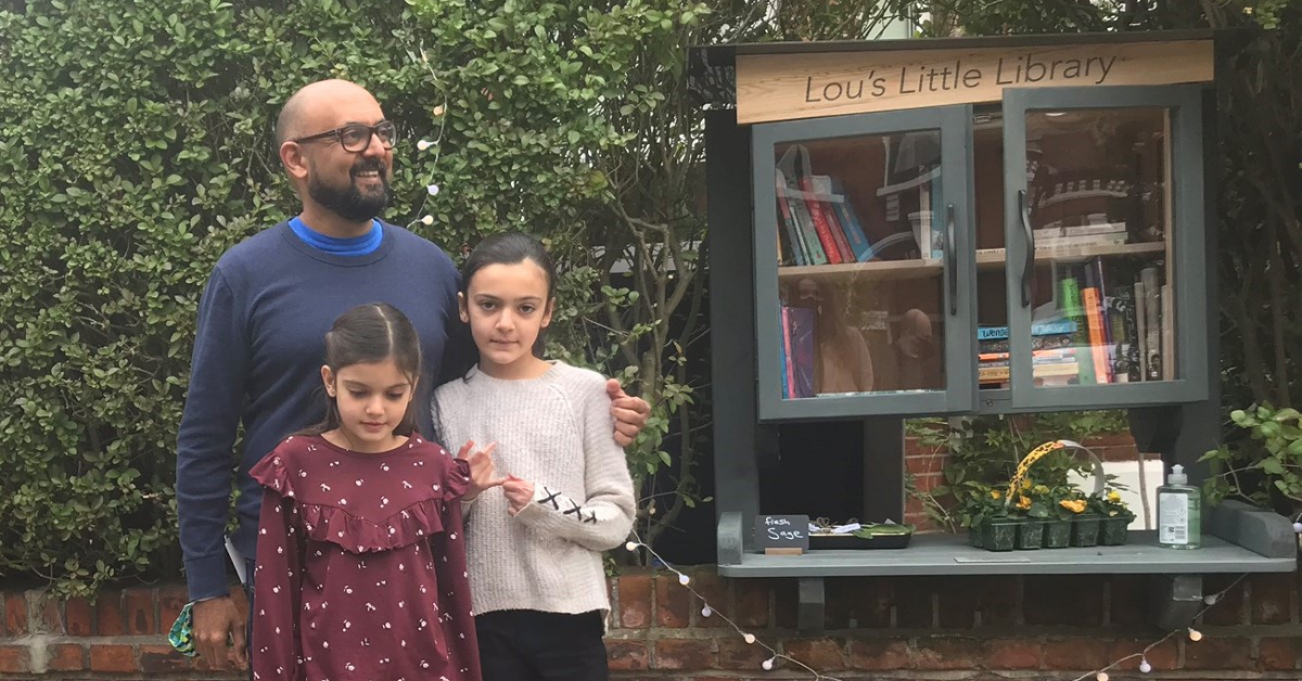 Widower Opens Little Library In Honor Of His Wife Who Died Just 15 Minutes After Their Wedding